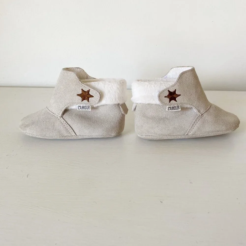 L'Amour Tan Booties Suede Leather Fleece Lined Star Infant Toddler 4 - Picture 6 of 9